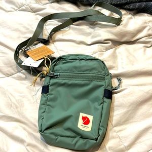 Fjallraven High coast pocket Crossbody with adjustable strap or on a belt